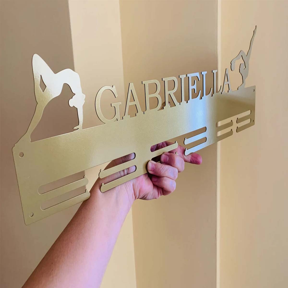 Custom Marathon Sports Metal M - огляд і ціна Home Decor Halloween